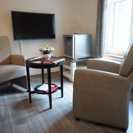 B&B Domein Rodin Oud-Turnhout Bagian luar foto